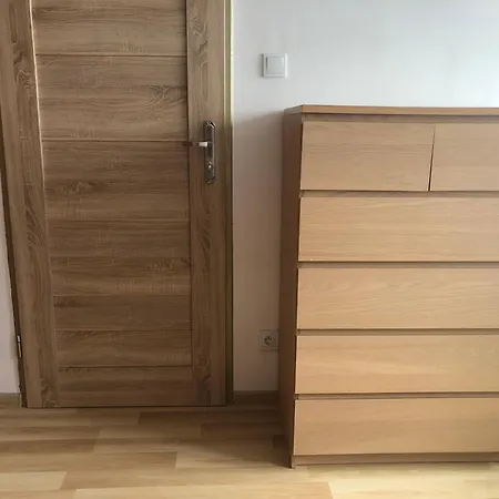 Inzynierska - Madera Apartamento